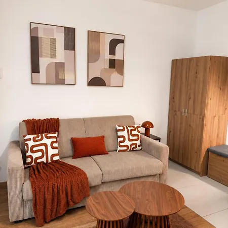 Apartamento Exclusive Chic Stay! Live Next To The Eiffel Tower París